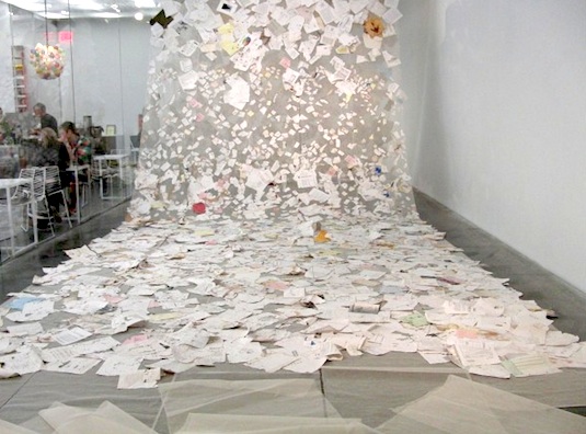 Tapestry Made of Paper Debris from the Twin Towers – GLOBAL GRAPHICA